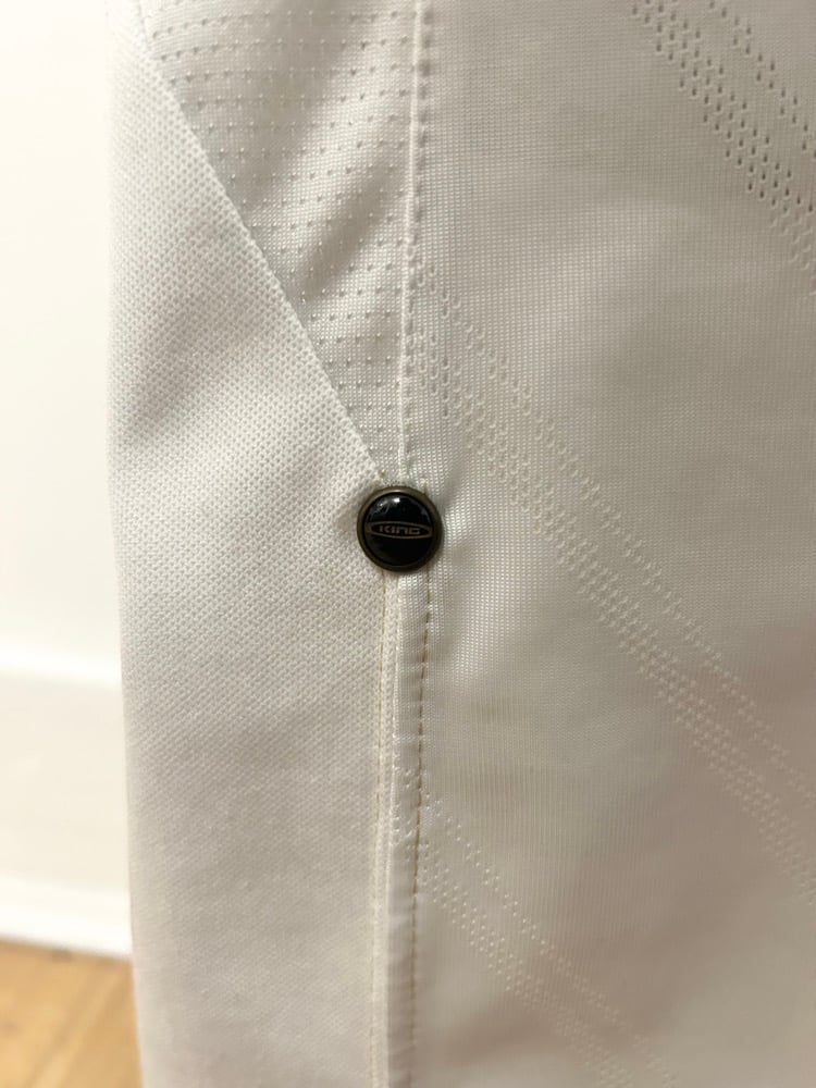 Image of Tottenham Hotspur “MODRIĆ 14” 2010/11 Home Shirt + patches (L)