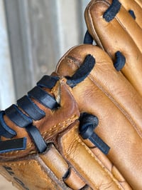 Image 4 of Rawlings RJ44 with Form U Lace Web (Left Handed Used)