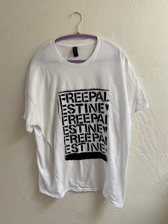 Image of free Palestine xl 1