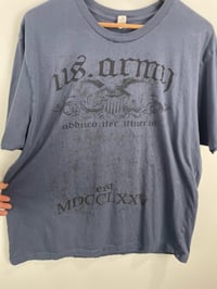 Image 3 of US Army y2k style t-shirt (XL)