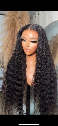 Image 5 of 13x4 hd deep wave wig
