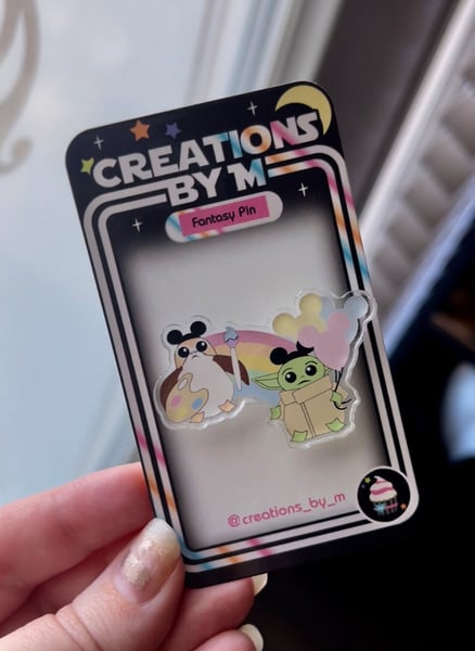 Image of  Rainbow Friends Acrylic Pin