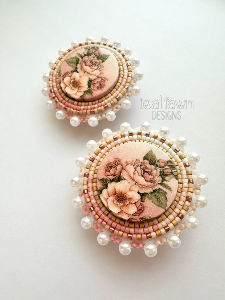Image of Beaded Earrings - Soft pink color palette