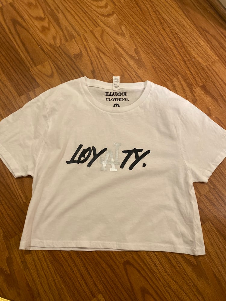 Image of Cropped silver LA