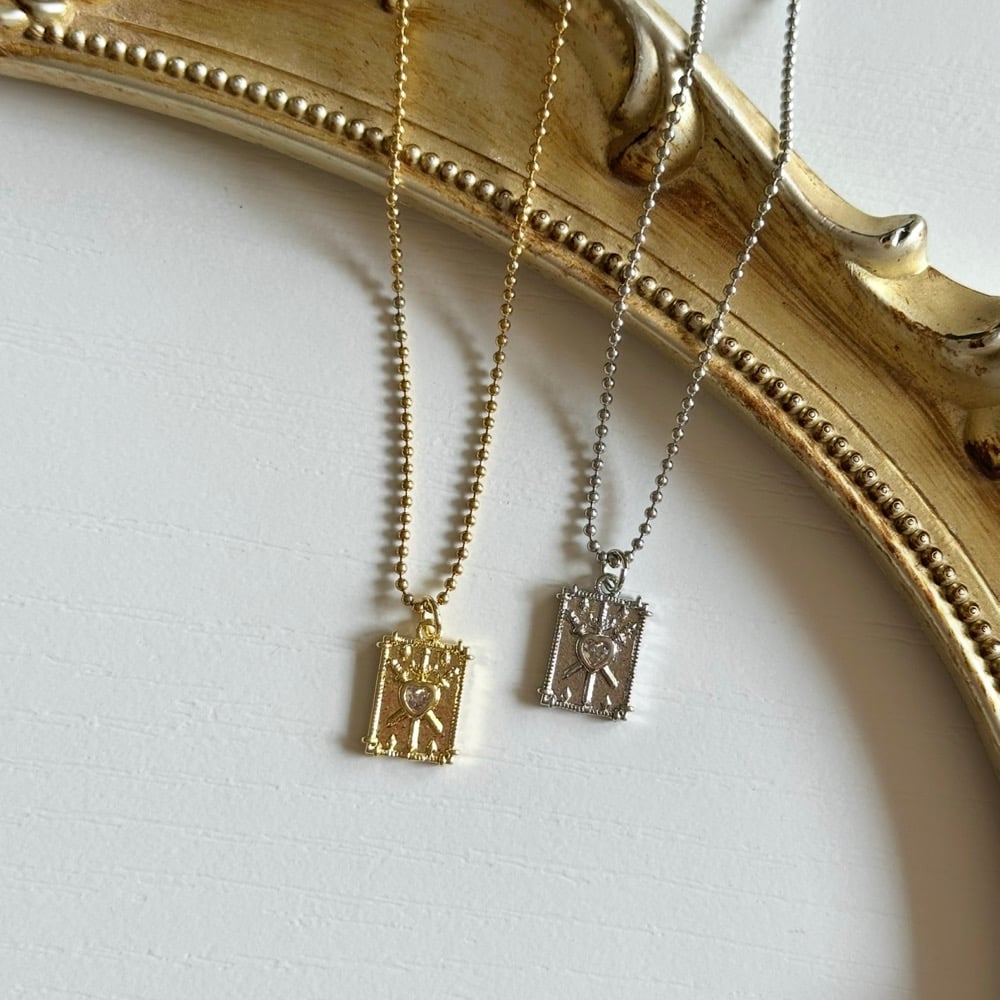 FISHER | TRIPPY VELVET