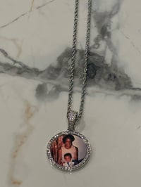 Image 1 of Small  memory pendant 