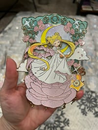 Image 3 of Inflorescence enamel pin 