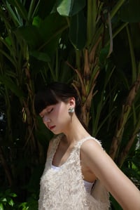 Image 5 of Liora
