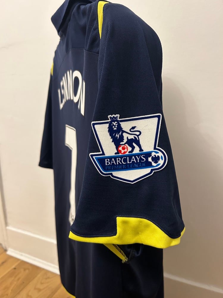 Image of Tottenham Hotspur “LENNON 7” 2009/10 Player Version Away Shirt + patches (XL) 
