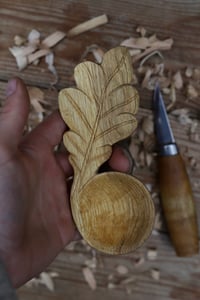 Image 3 of Large Oak leaf scoop 