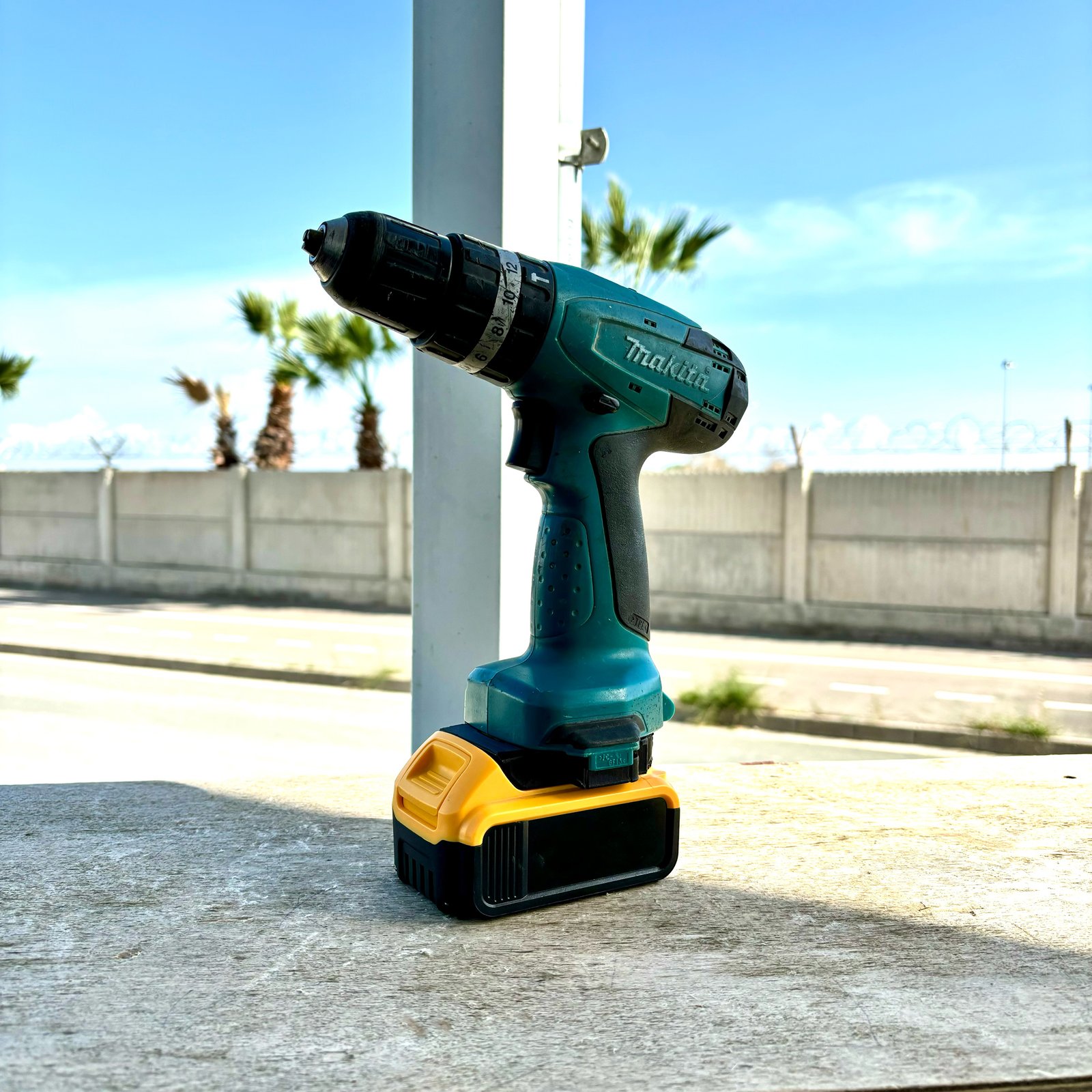 Old 18v Makita Drill Old 18v Makita Drill Makita DHP453SF 18V LXT