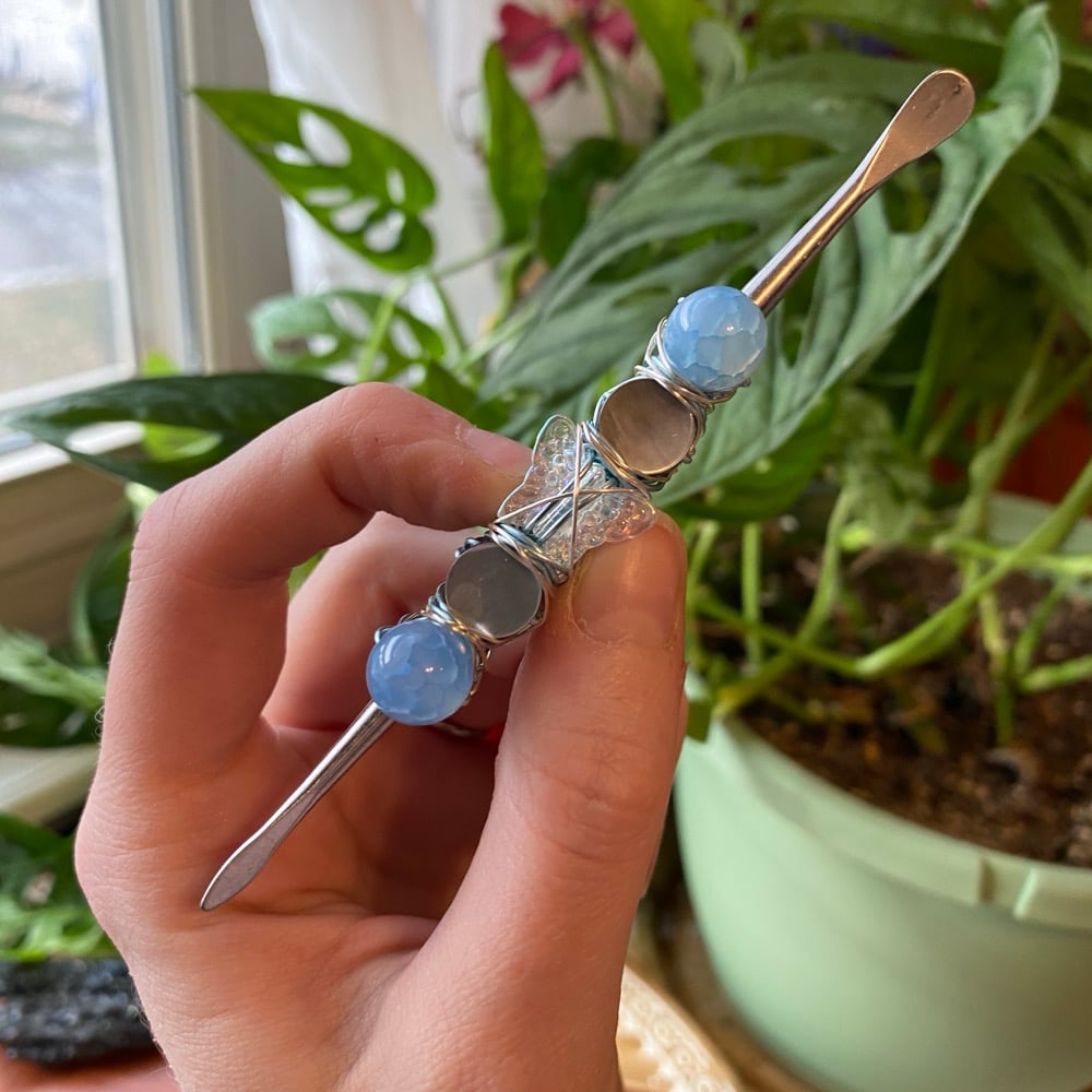 Image of rainy flight dab tool 