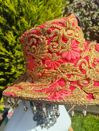 Image 6 of Dolly cowboy hat - recycled sari fabric RED
