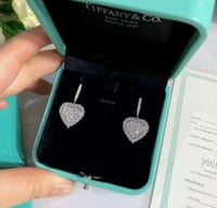 Image 12 of Tiff jewelry  (click to browse ) 