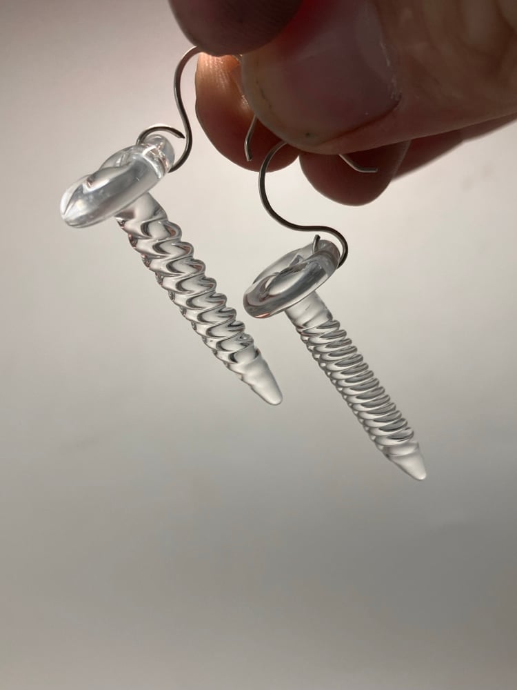 Image of screw earrings 