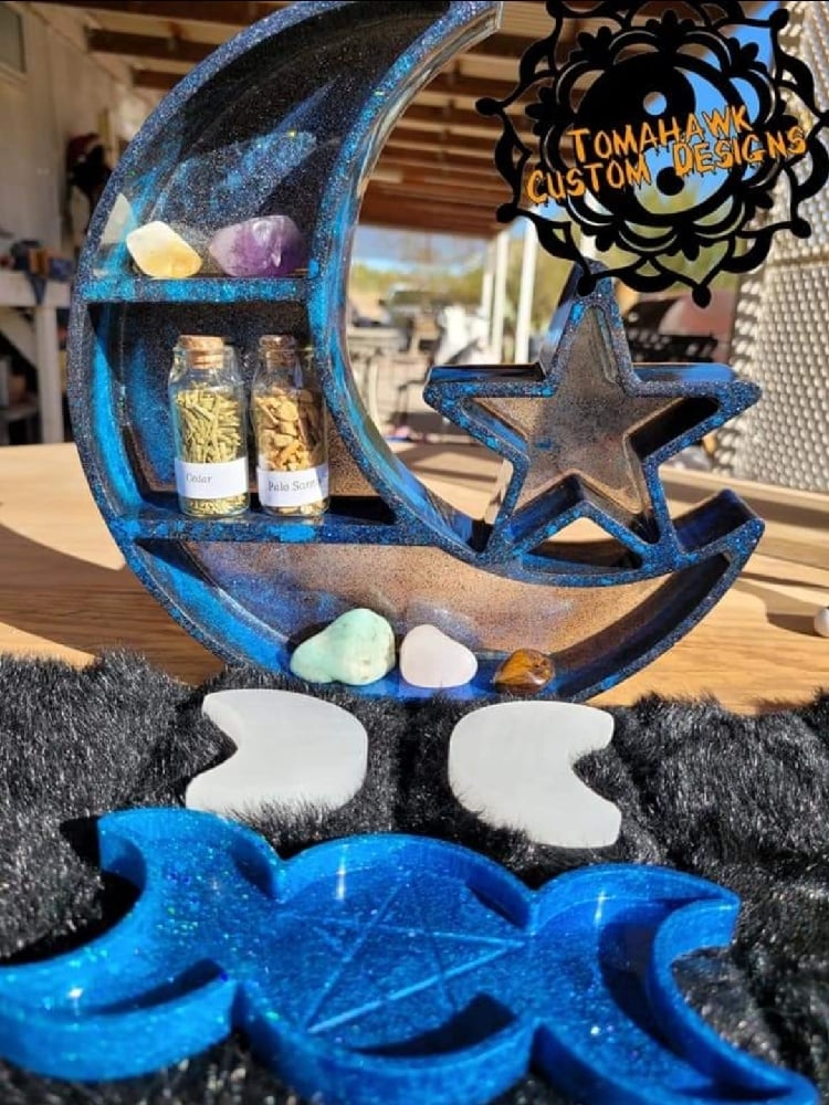 Image of Moon and star shelf