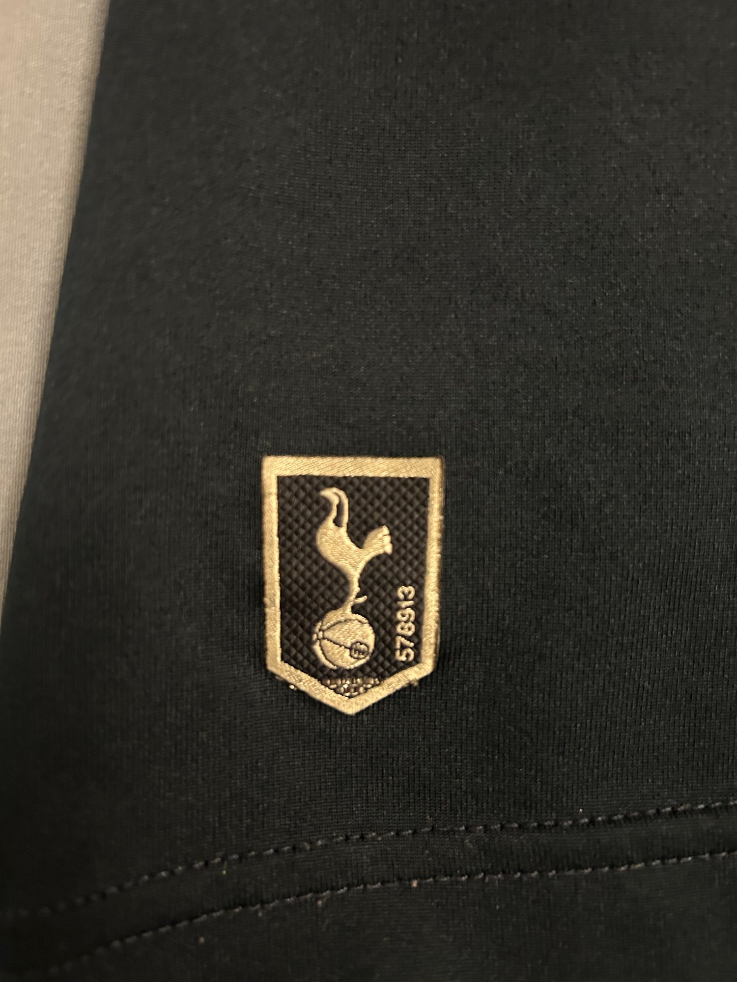 Image of Tottenham Hotspur “DEMBÉLÉ 19” 2016/17 Away Shirt + PL patches (M)