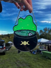 Image 3 of Cauldron (custom color)