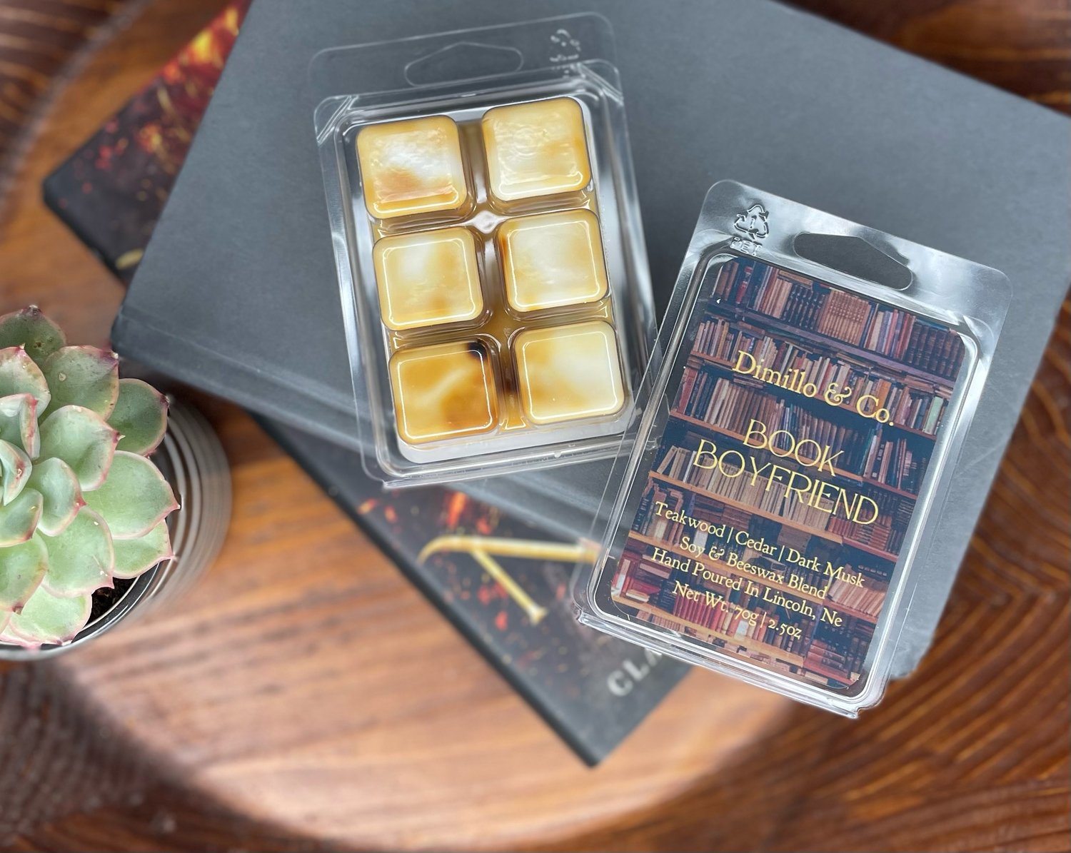 Image of Book Boyfriend | Soy & Beeswax Melt