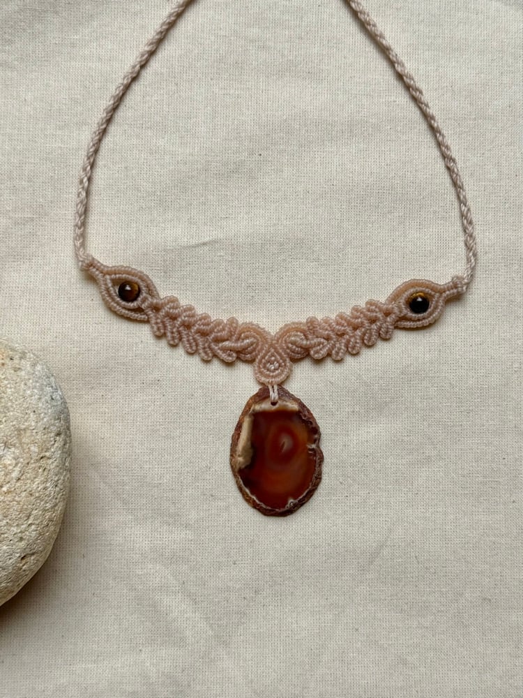Image of Macrame choker with agate and tigers eye