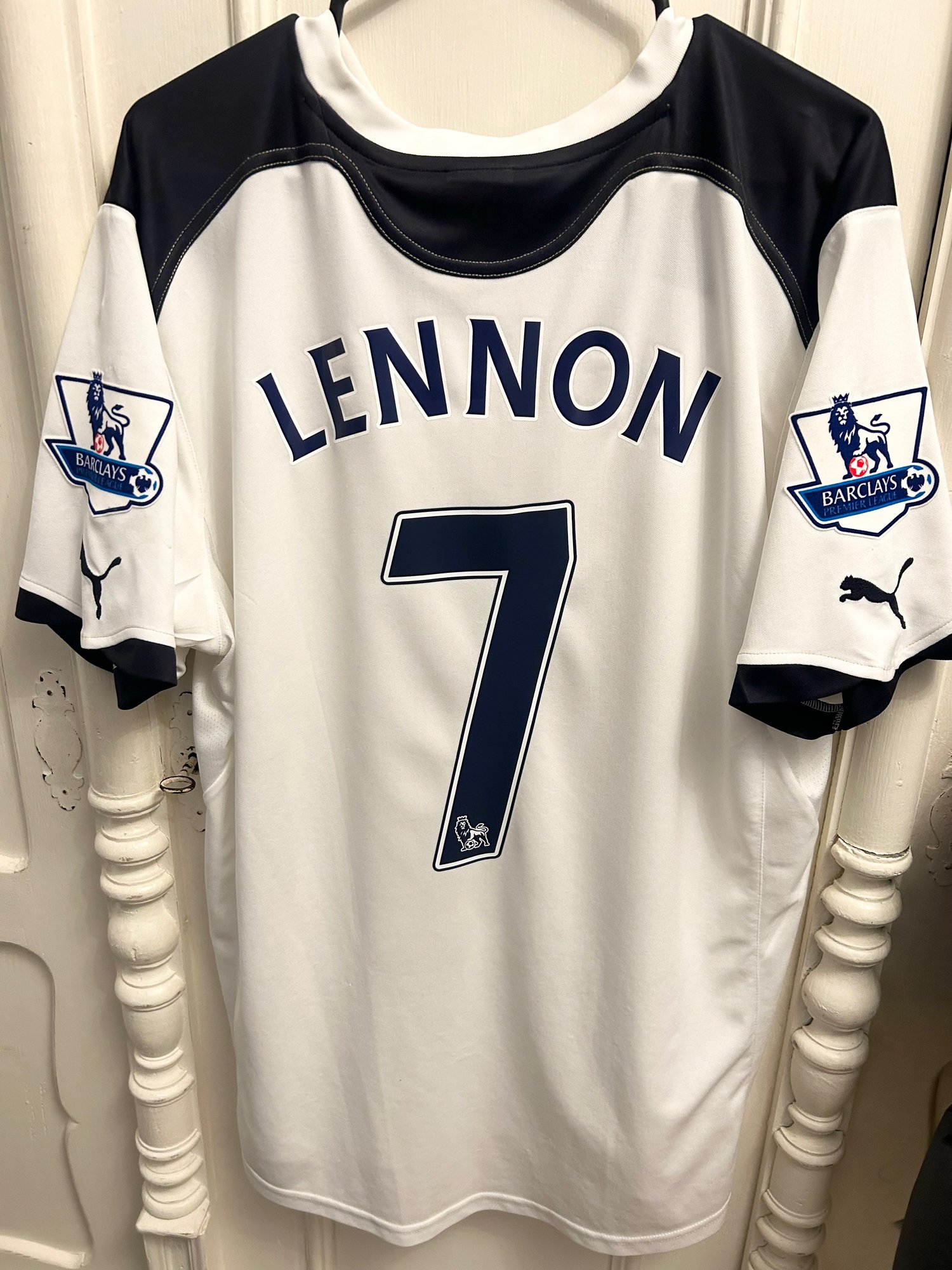 Image of Tottenham Hotspur “LENNON 7” 2010/11 Home Shirt + PL patches (L)