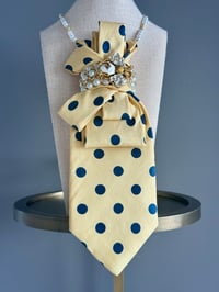 Image 2 of The Queen Bee