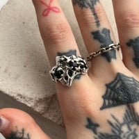 Image 4 of Cluster ring