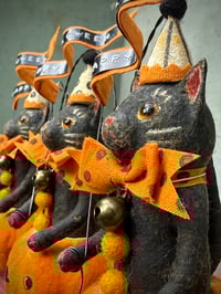 Image 4 of Halloween Cats in Jack-o-Lanterns