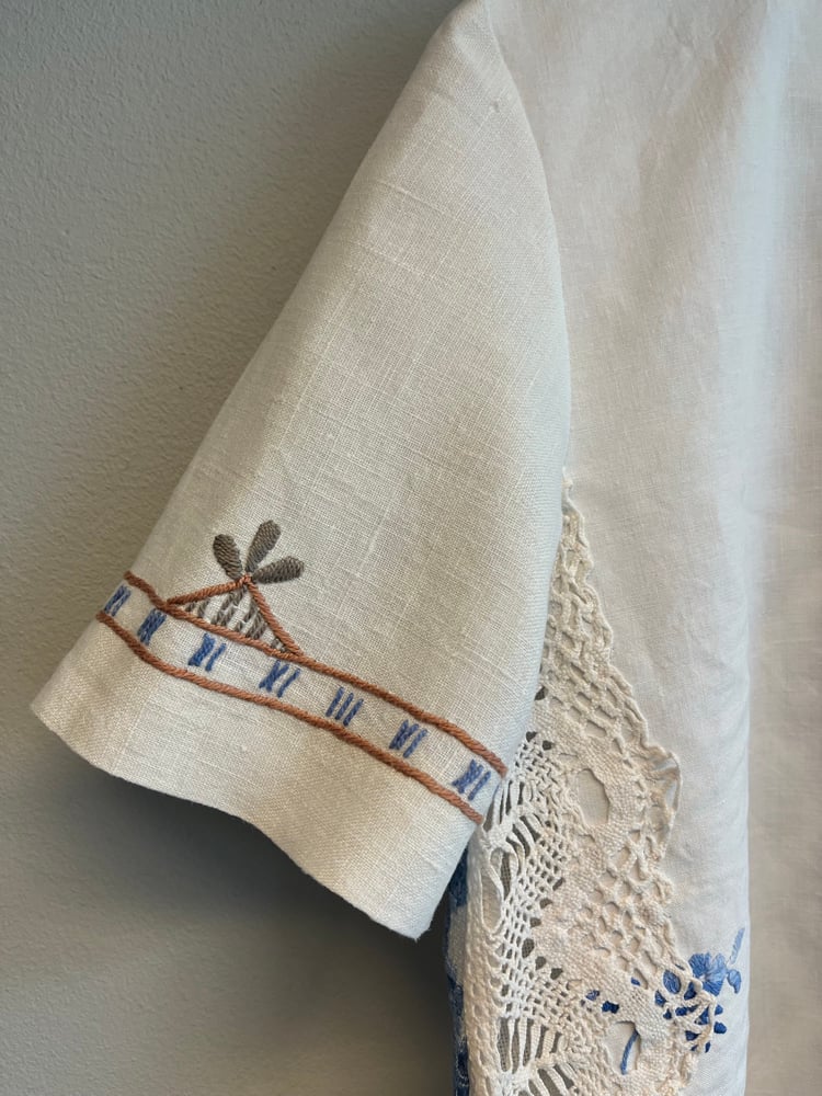 Image of Blue embroidery shirt  (small)