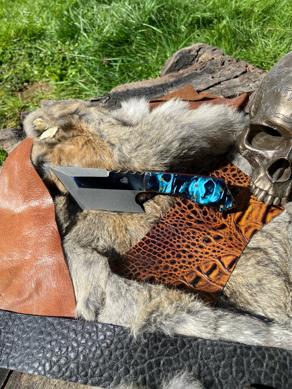 Image of Really clean Tonto style knife. 