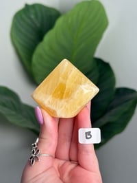 Image 2 of ORANGE CALCITE STANDING DIAMONDS -UTAH-
