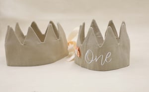 Image of Linen Crown 