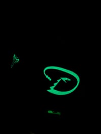 Image 5 of New Era 59Fifty Black - Glow 