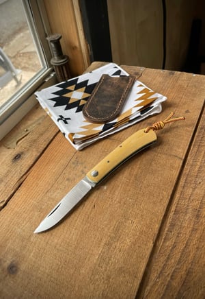 Image of Natural linen micarta folder