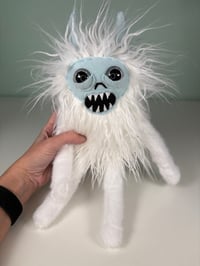 Image 8 of Medium Abominable Snow Monster