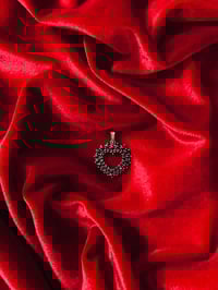 Image 1 of Magnifique pendentif coeur en vermeil ( argent massif plaqué or) et 42 grenats, vintage