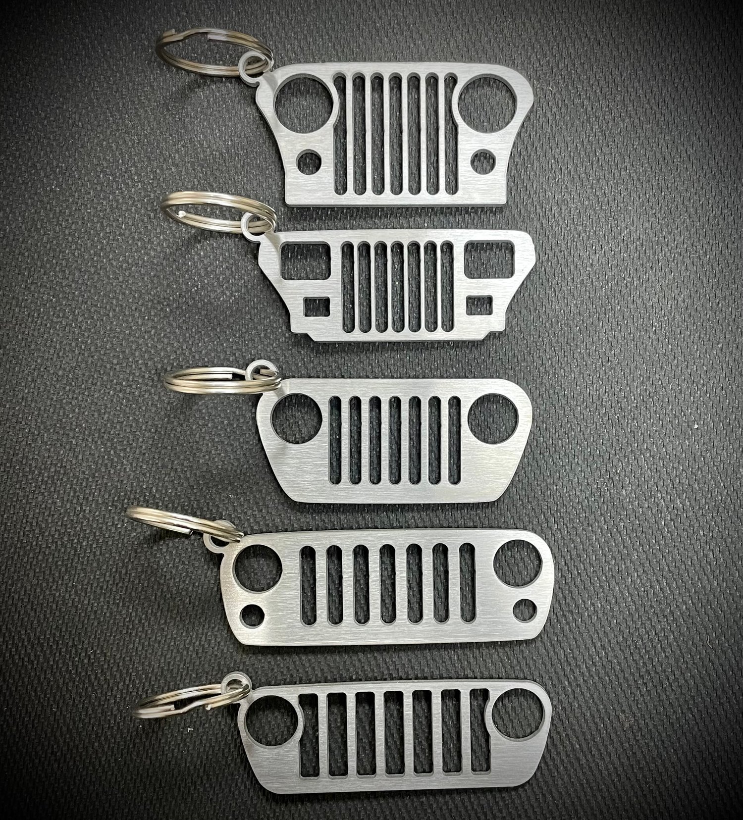 Wrangler grill keychains 