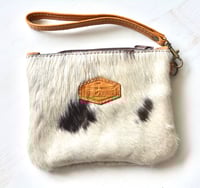 Image 3 of ‘Mashatu’ Cowhide Travel Purse