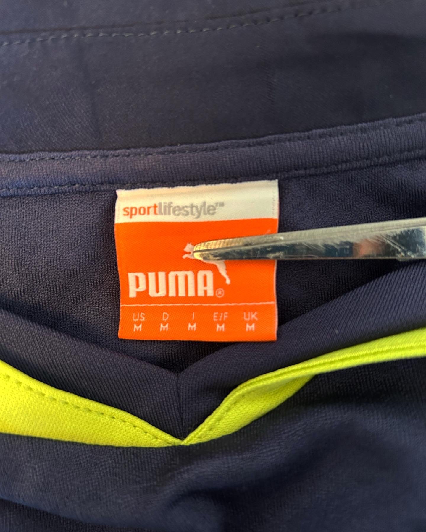 Image of Tottenham Hotspur “MODRIC 14” 2010/11 Third Shirt + PL patches (M)