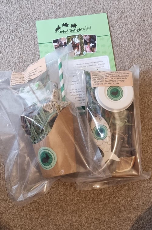 Image of Snack enrichment and forage Cup