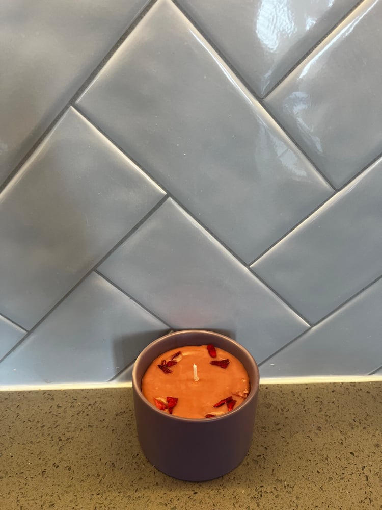 Image of Apple Rose Candle