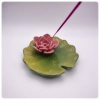 Image 2 of Lily Pad Trinket Dish & Incense Holder