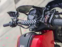 Image 2 of NAVi 110 Faux Carbon Mini Windshiled