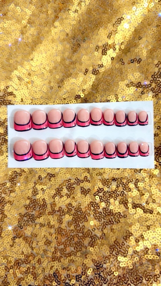 Image of cartoon short hard gel 20 piece press on nail set