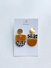 Paire de boucles d'oreilles céramique BOOMA miel
