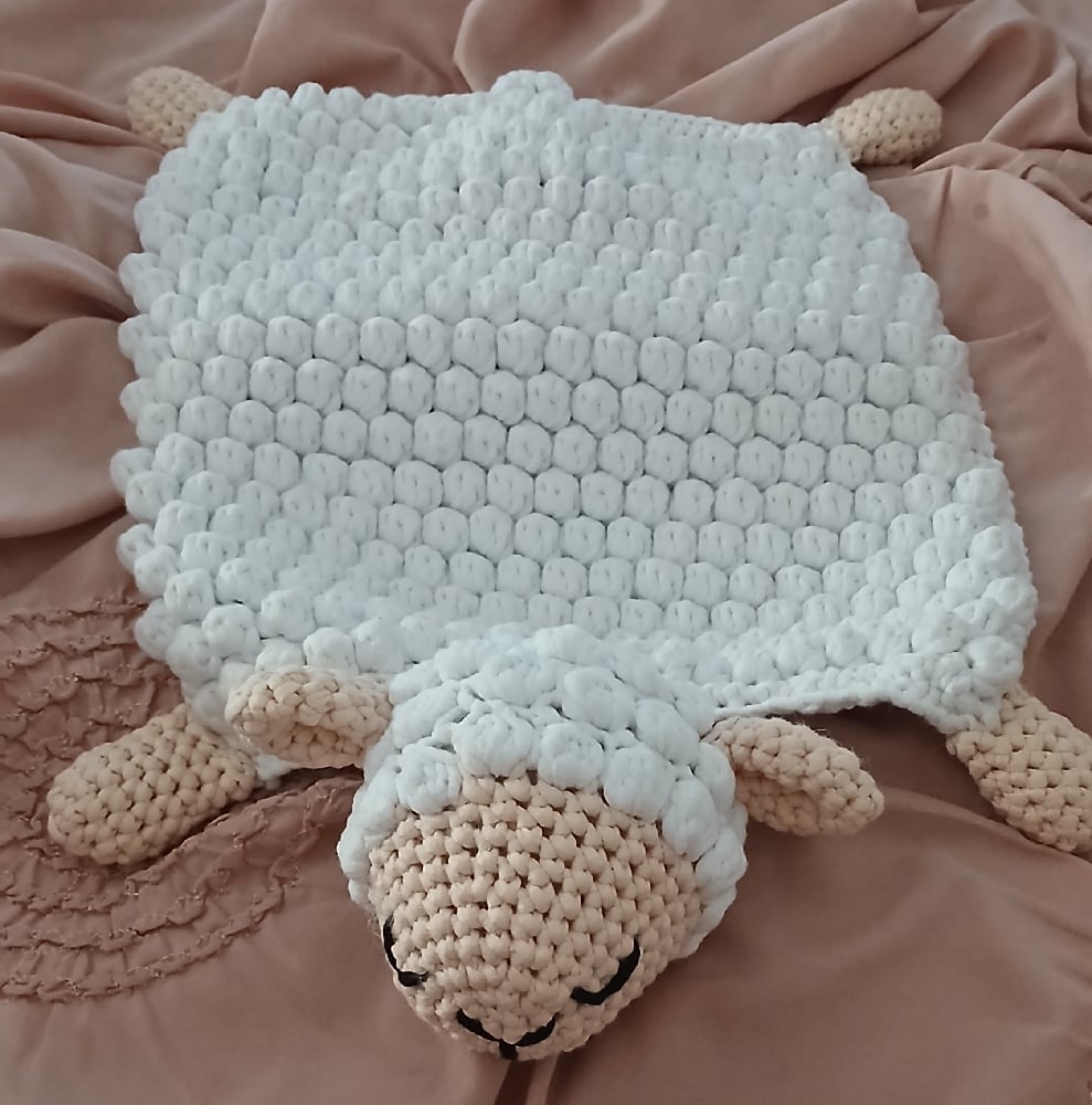Image of Lamb Lovey Blanket 