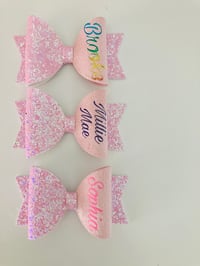 Image 2 of Personalise me pink bow 