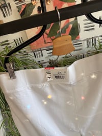 Image 2 of NWT capri tights