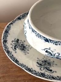 Image 15 of Sélection d’anciennes saucières