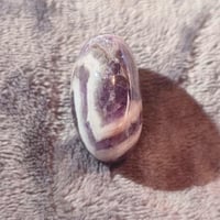 Image 3 of Lavender Amethyst LA-03